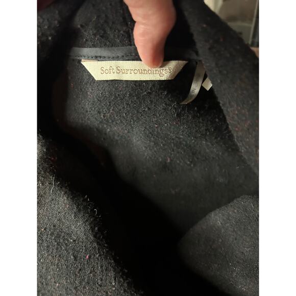 Soft Surroundings Buffalo Check Swing Cardigan Medium Red Black Open Front - Picture 6 of 6